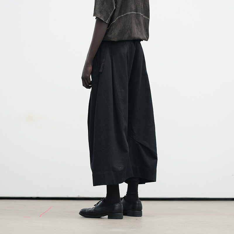 LOOSE DROP-CROTCH PANTS