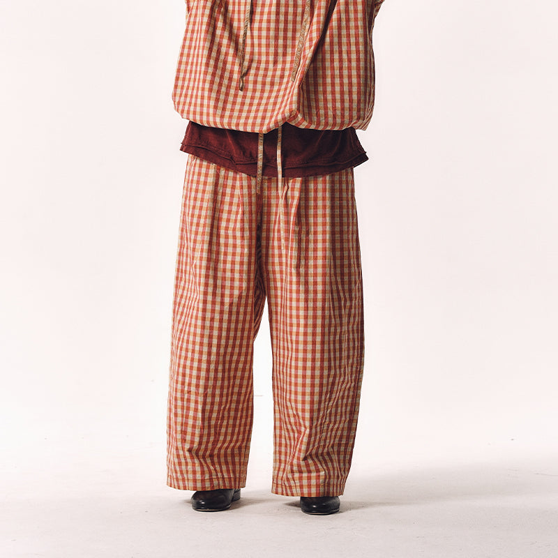 CHECKERED CROPPED PANTS
